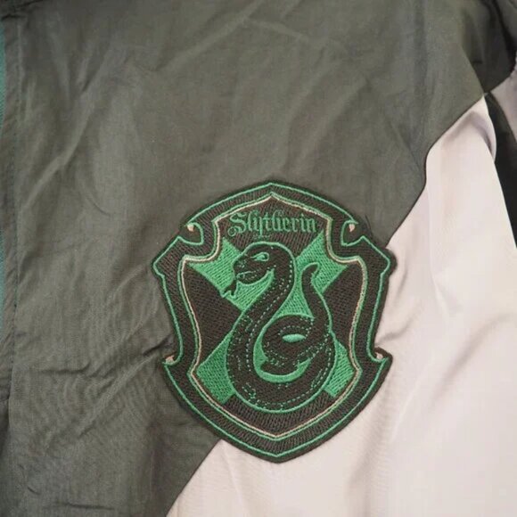 !! NWT Harry Potter x Shein Graphic Patched Colorblock Half Zip Windbreaker - Picture 4 of 6